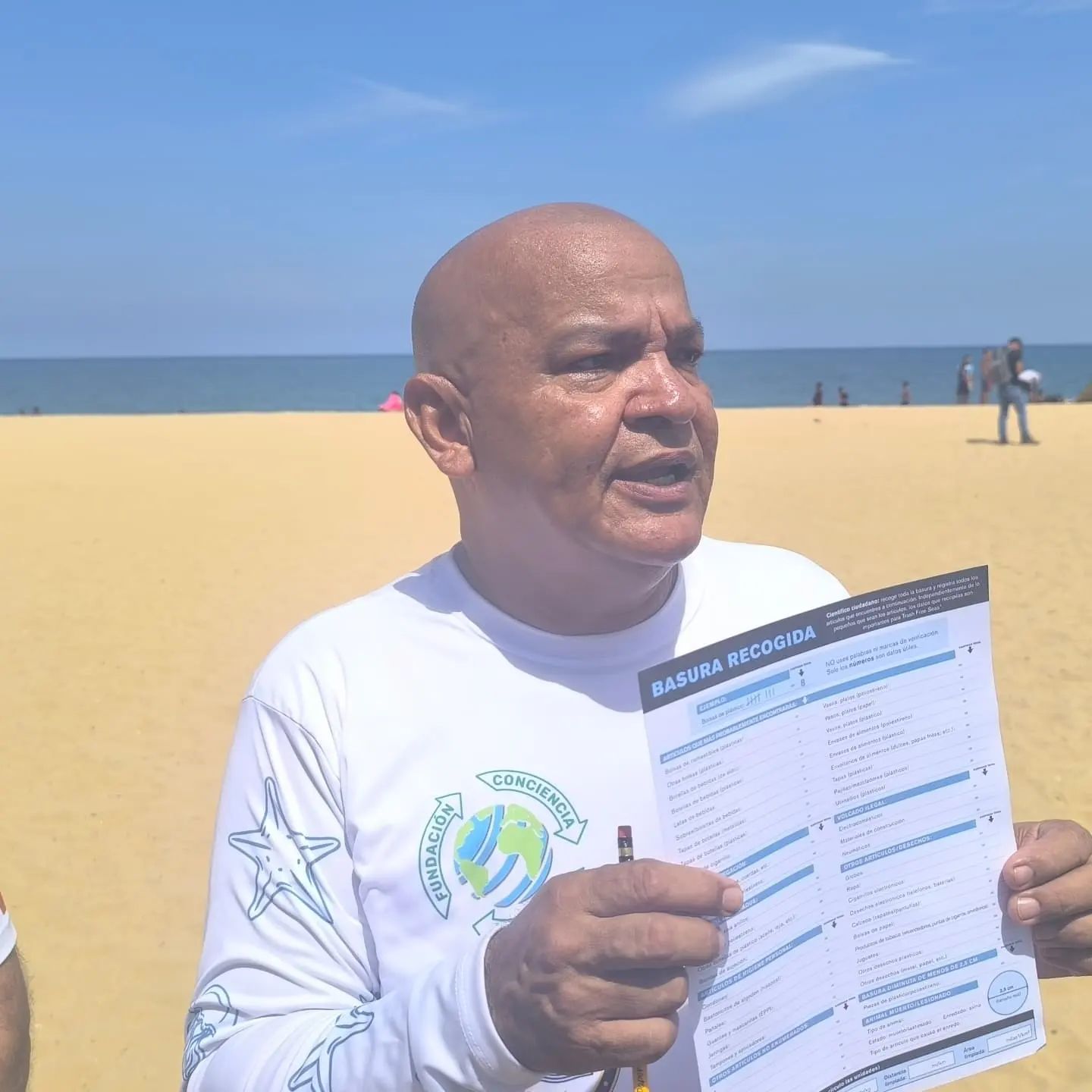 Uniendo Esfuerzos por el Cuidado de Nuestras Playas: Celebración del Día Mundial de Playas en Sucre