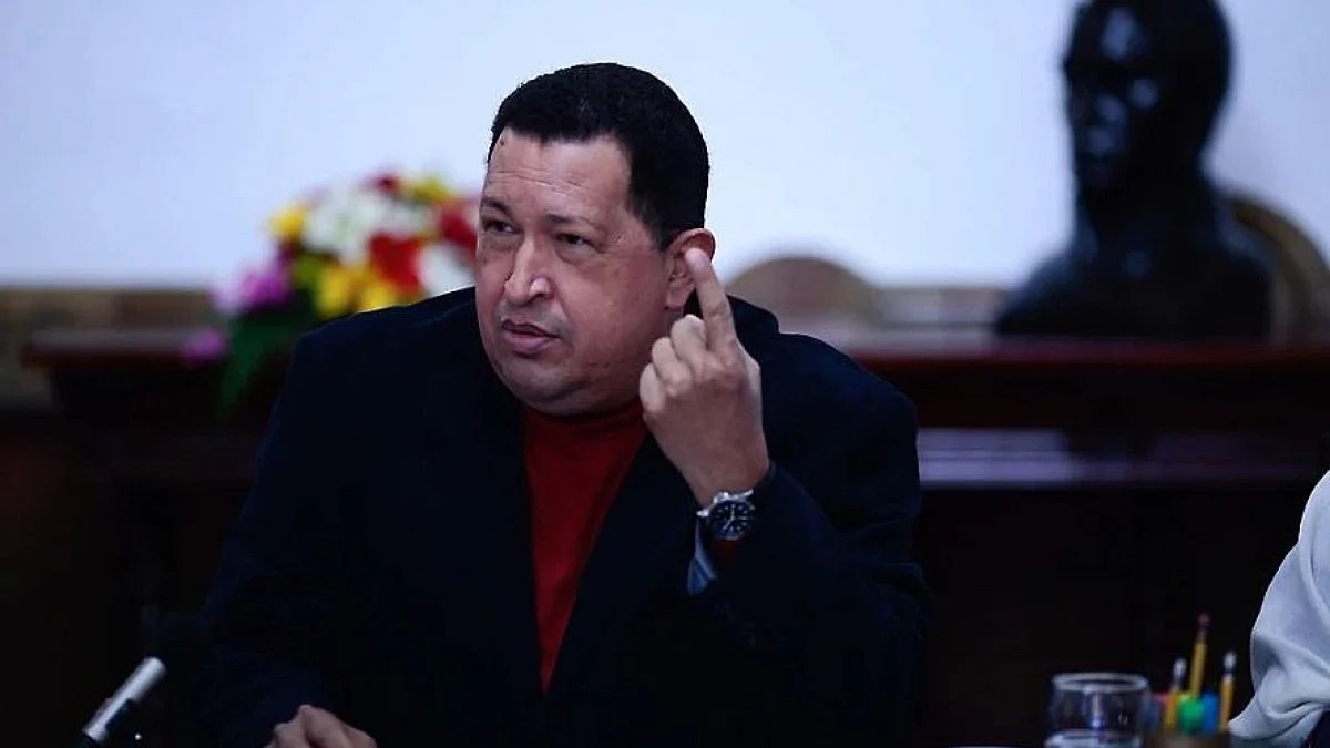 "Independencia o Nada" Chavez