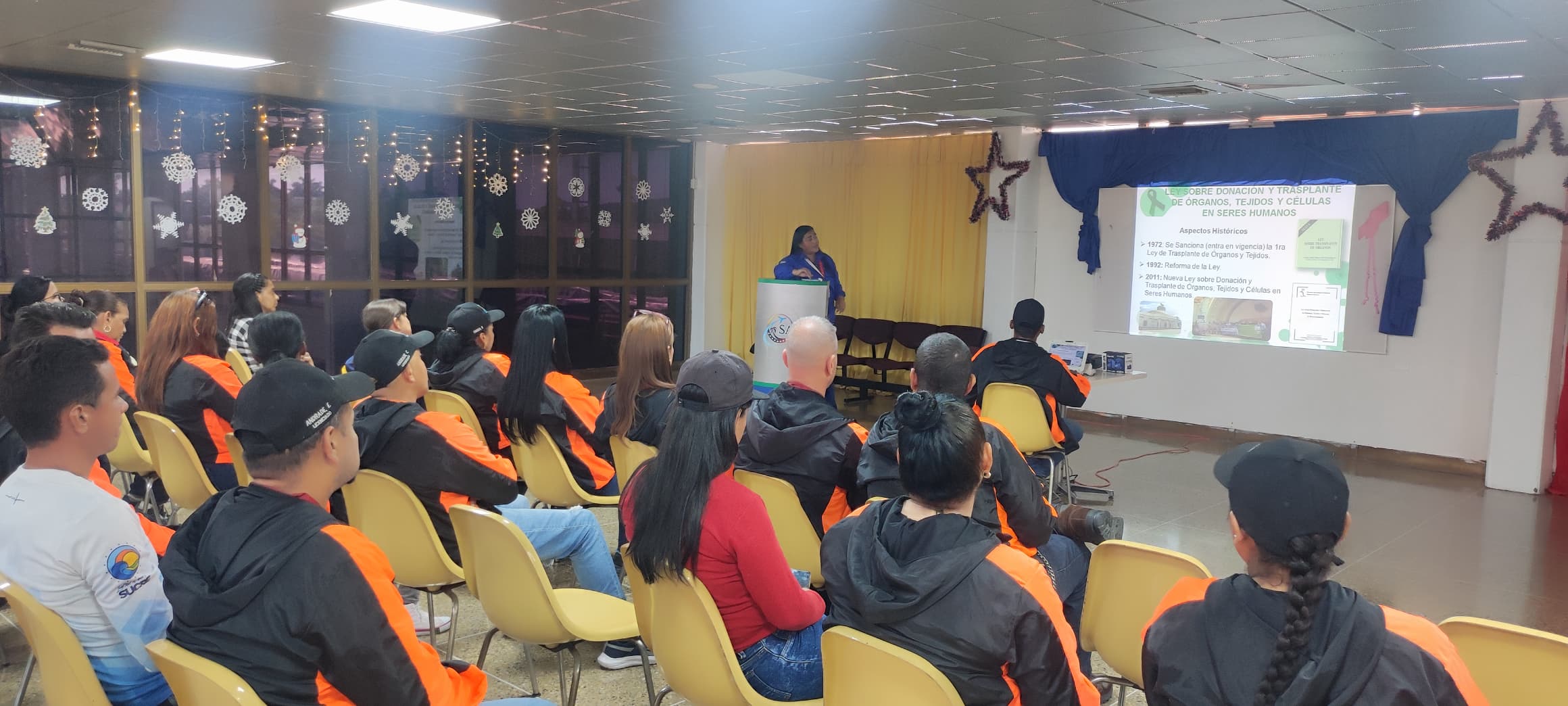 En el marco de las actividades de capacitación y sensibilización, el Servicio Autónomo de Aeropuertos del estado Sucre (SAAES) organizó el conversatorio titulado "FUNDAVENE: Una esperanza de vida SPOTC" (Sistema de Procura de Órganos, Tejidos y Células), dirigido al personal del Aeropuerto "G/M Antonio José de Sucre"